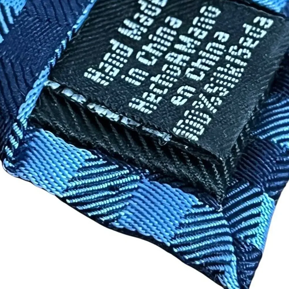 Ben Sherman Mens Hand Made 100% Silk Plaid Blue Navy Thin Skinny Neck Tie 2.75